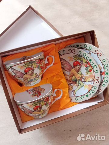 Сервиз (подарочный) фарфор