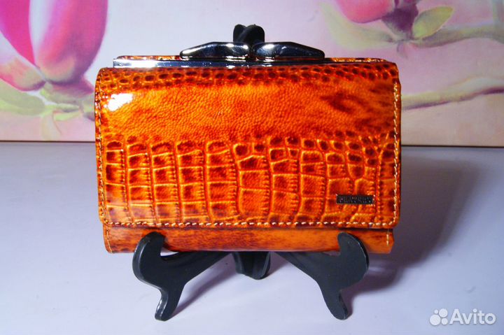 Кошелек женский натуральная кожа