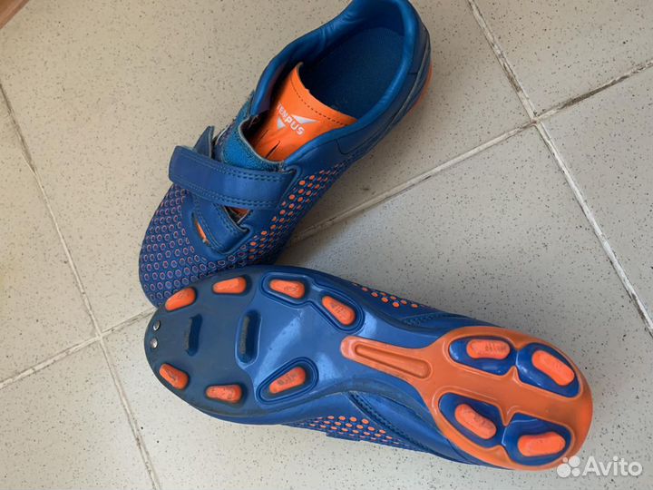 Бутсы футбольные, р. 34