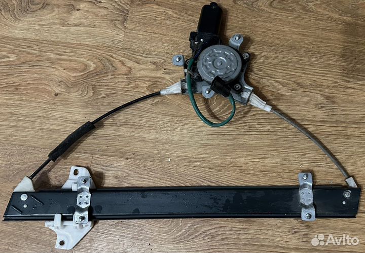 Передний левый водительский стеклоподъемник Ланос