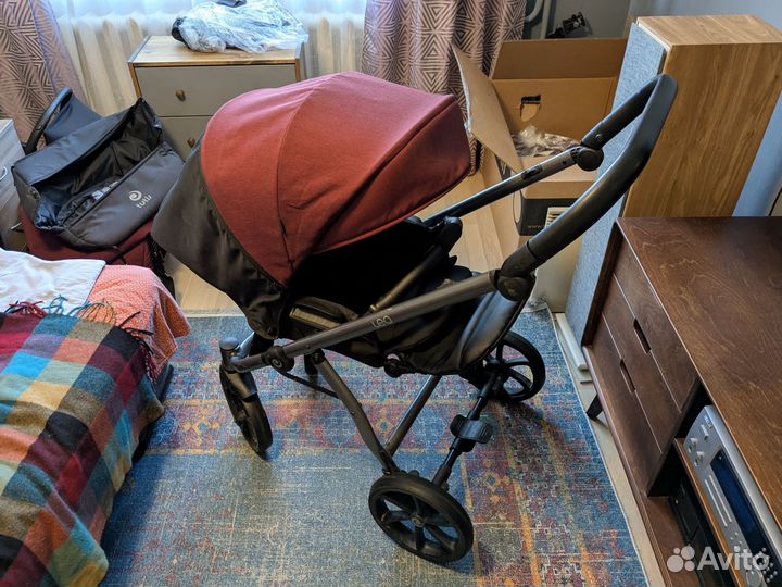 Коляска 3 в 1 Tutis Leo