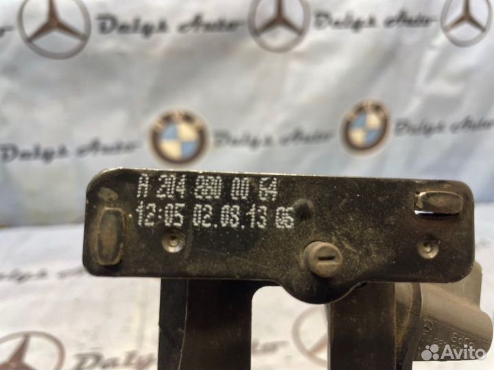 Крюк капота Mercedes-Benz C-Class W204 271.950