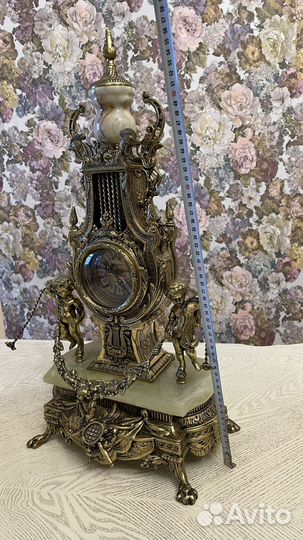 Часы из бронзы