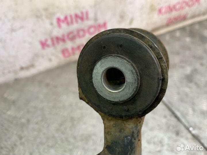 Рычаг подвески правый Volkswagen Passat B7 variant