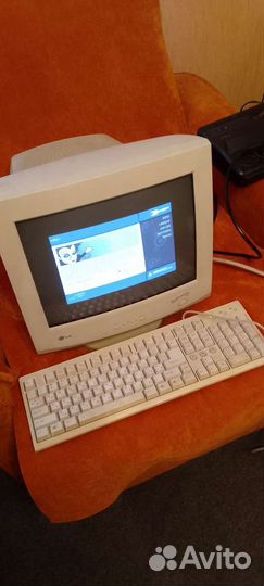 Компьютер Celeron 766MHz/512Mb/40Gb/GForce2/FDD/CD