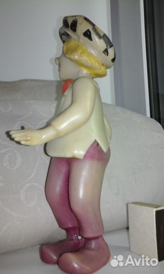 Игрушка Олег Попов