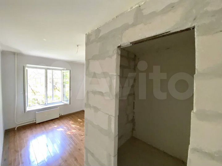 Квартира-студия, 12 м², 1/9 эт.