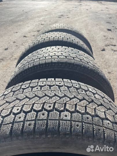 Yokohama Ice Guard F700S 215/55 R16 97Q