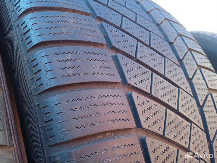 Continental ContiWinterContact TS 830 P 265/40 R19