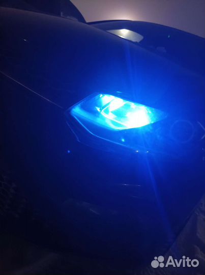 Светодиодные лампы w5w T10 (белый) 2 шт