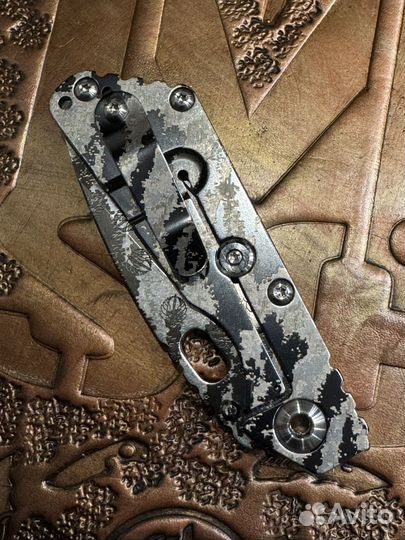 Нож Strider SnG Performance Copyright Camo