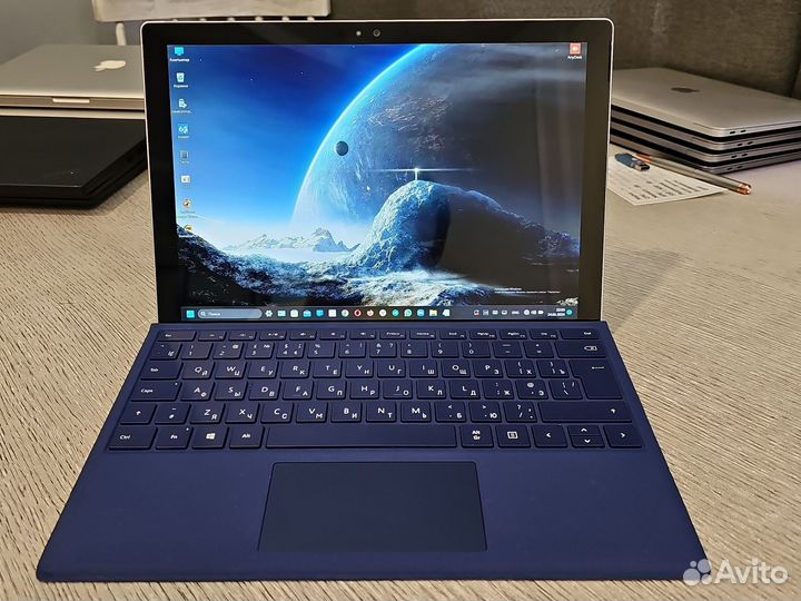 Microsoft Surface Pro 4 i5-6650 2.2Ghz/8Gb/256SSD