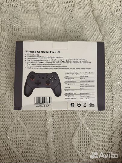 Универсальный беспроводной геймпад новый