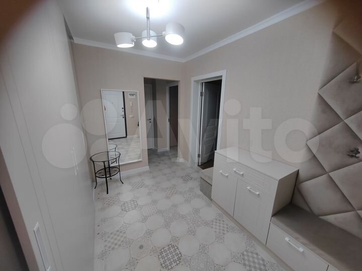 2-к. квартира, 61 м², 8/16 эт.