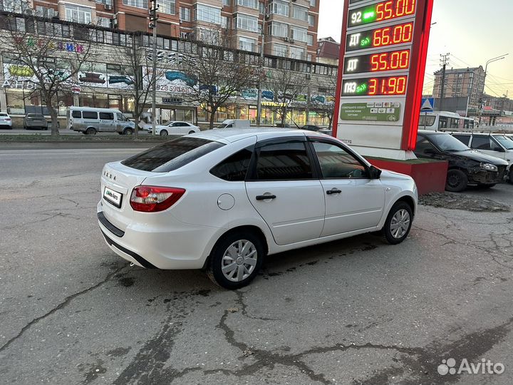 LADA Granta 1.6 МТ, 2020, 150 000 км