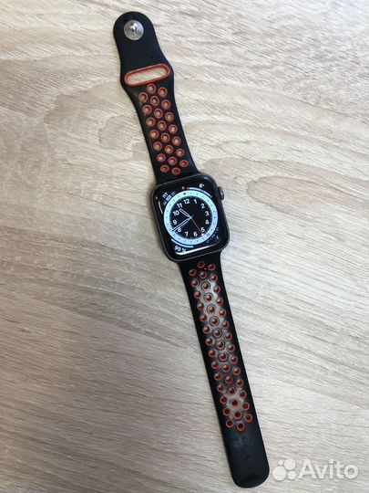 Часы apple watch 4 44 mm nike