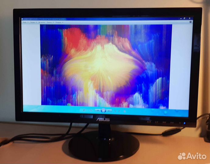 Продам монитор Asus VS197DE