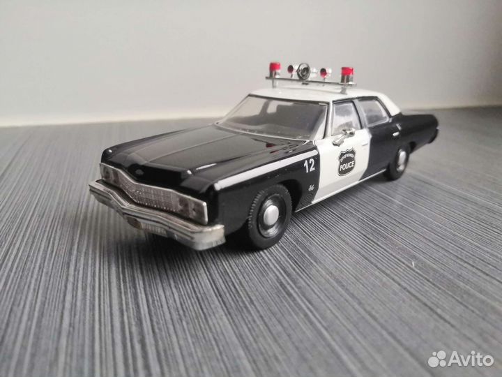 Модель полиция мира