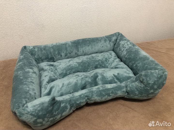 Лежанка для кошек