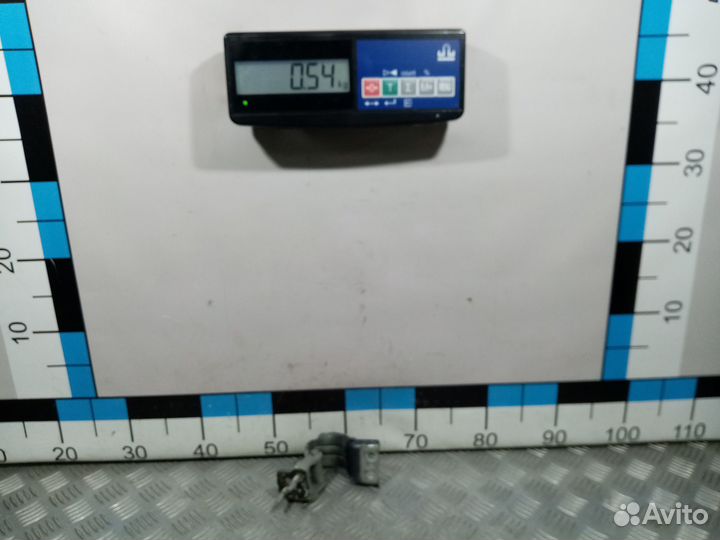 Б/У Петля двери багажника левая VW Passat B#001