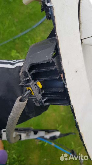 Ручка задней правой двери mercedes е