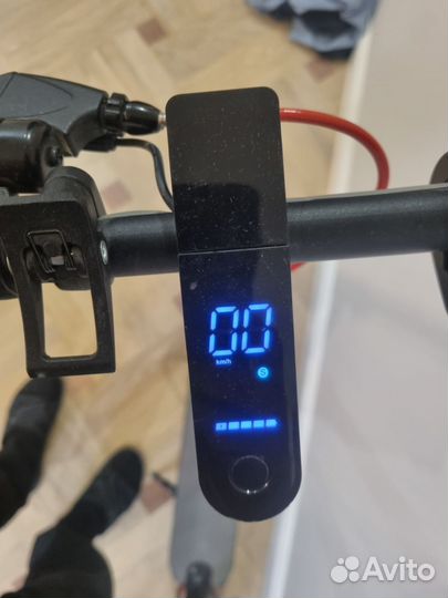 Электросамокат M365 pro
