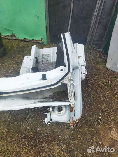 Четверть левая (стойка) Логан 2