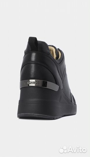 Кроссовки,натуральная кожа