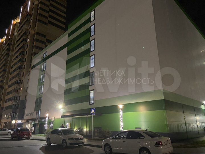 Машиноместо, 16 м²