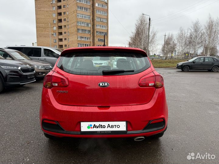 Kia Ceed 1.6 AT, 2015, 156 272 км