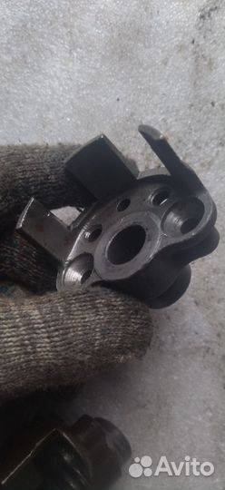 Упор в коробку мотоцикла Иж