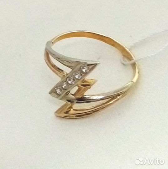 Кольцо / размер 16,5 / 1,60г / Золото585 / фианиты круглые