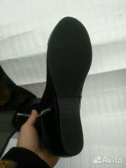 Женские сапоги