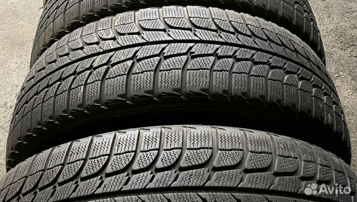 Michelin Latitude X-Ice 2 225/65 R17