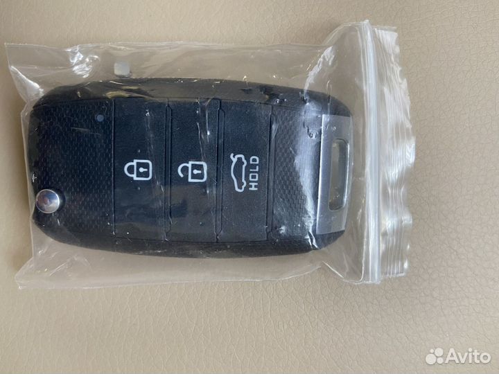 Чехол на ключ kia