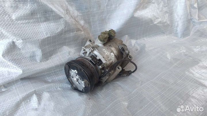 Компрессор кондиционера Ford Focus 1 1.8