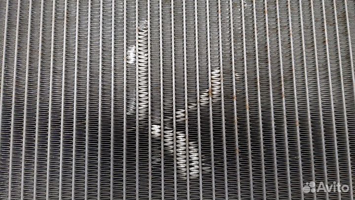 Радиатор охлаждения двигателя Mitsubishi L200