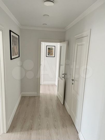 2-к. квартира, 80 м², 10/25 эт.