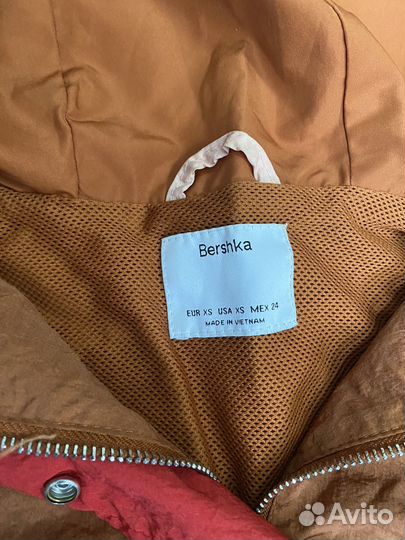 Ветровка женская bershka XS