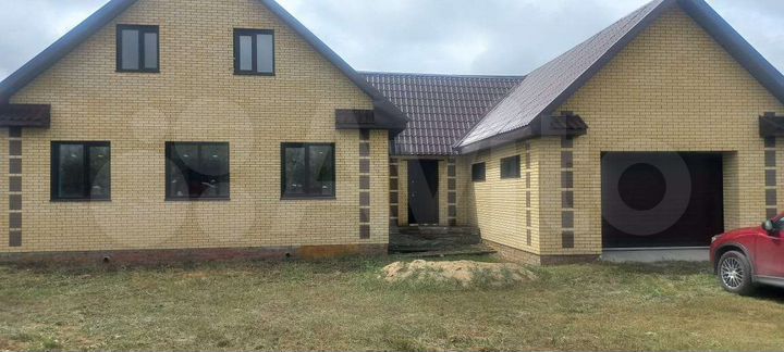 Дом 160 м² на участке 9 сот.