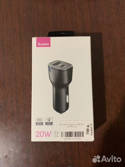 Зарядное в прикуриватель USB + Type-C 20w