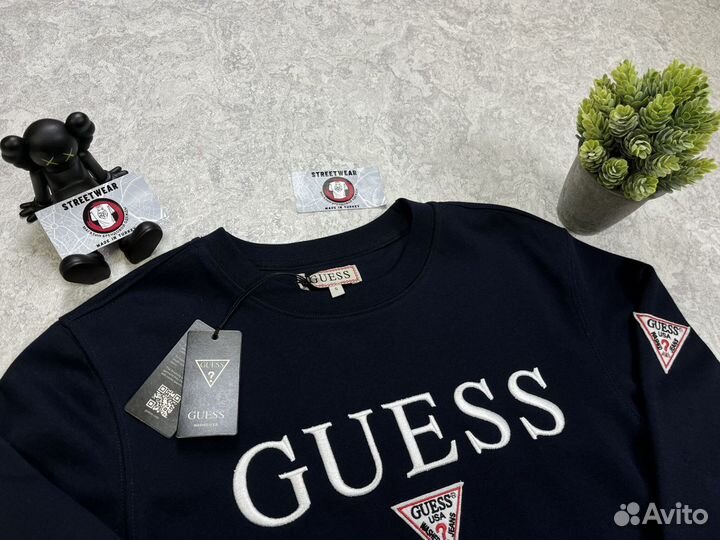 Свитшот Guess