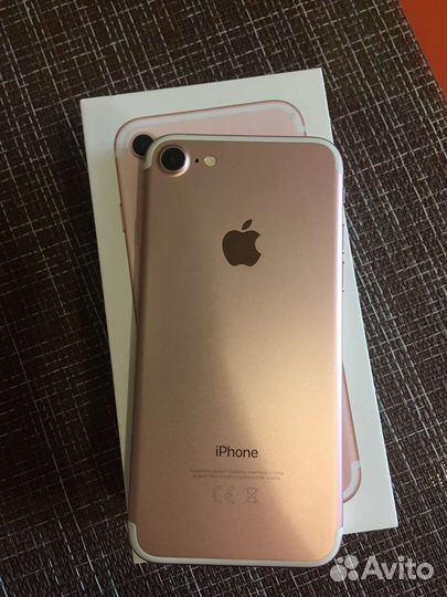 Телефон iPhone 7 32gb
