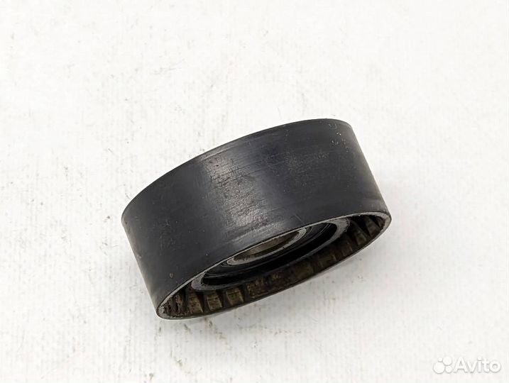 Ролик обводной w906 Sprinter 651.900 2011