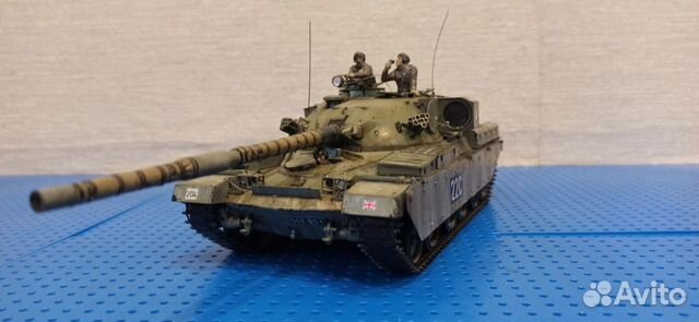 Модель танка Chiftain mk. 5 в масштабе 1/35 объявление продам