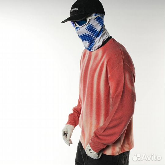 Свитер Supreme Blurred Logo