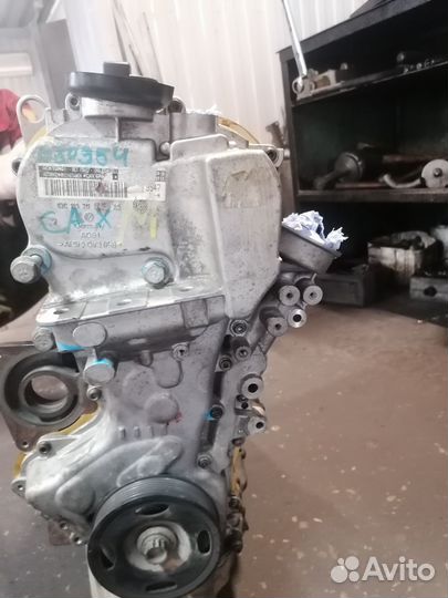 Двигатель Volkswagen Golf 6 1.4 л tsi caxa