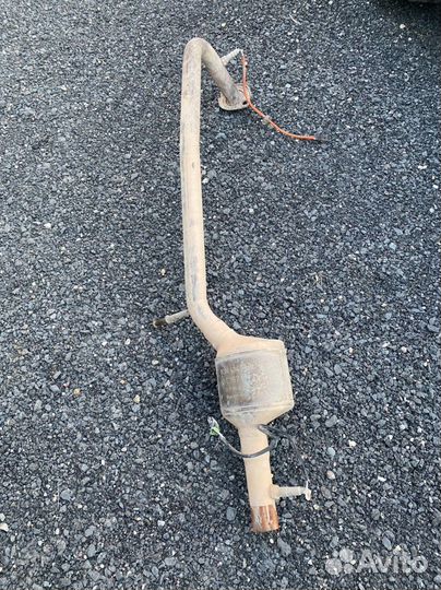 Лямбда первая и вторая Renault Logan 1 2009