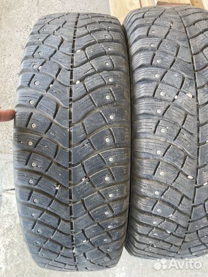 Yokohama Ice Guard G075 215/65 R16