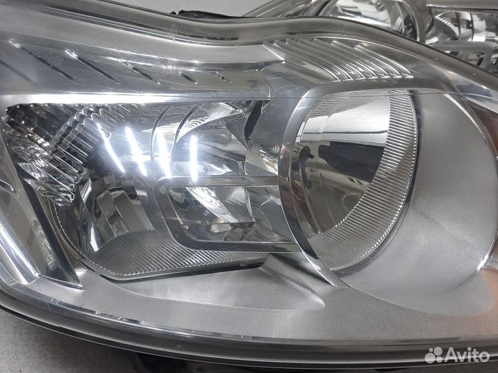 Фары комплект Ford Focus 2 рейсталинг